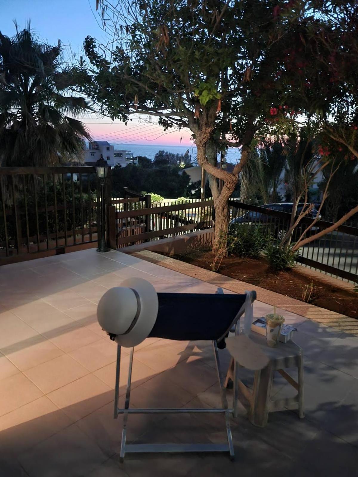 Serena Vacation Home Pomos Eksteriør bilde