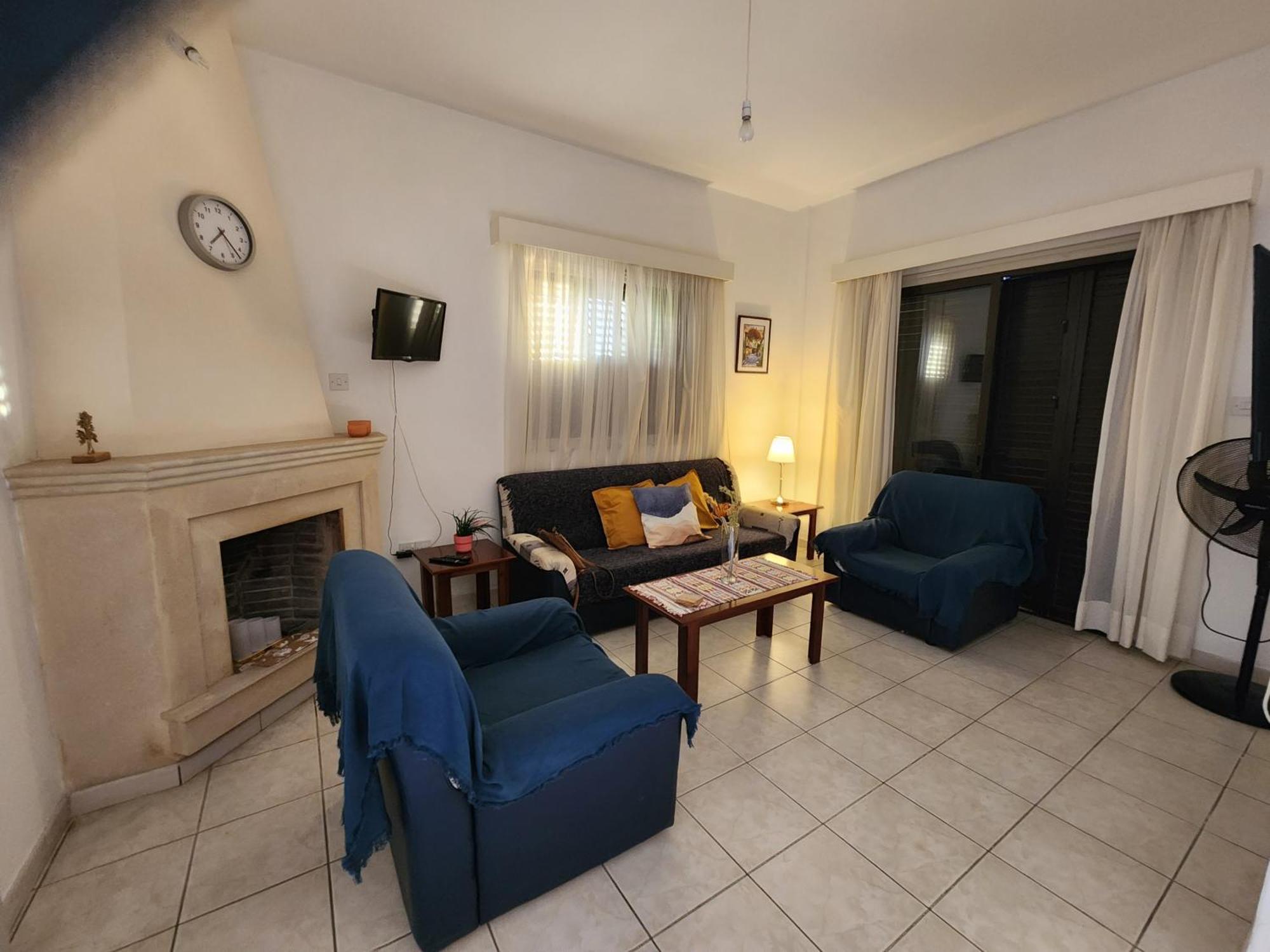 Serena Vacation Home Pomos Eksteriør bilde